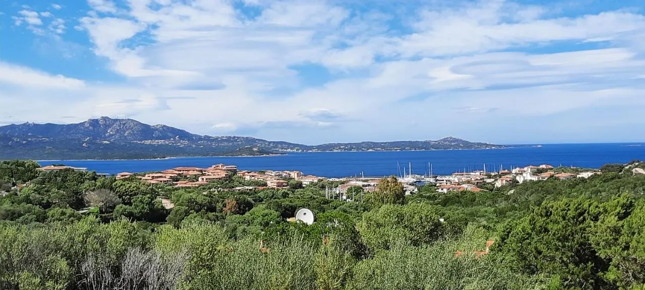 Smeralda Wave - Sea View Apartment Porto Rotondo Italy