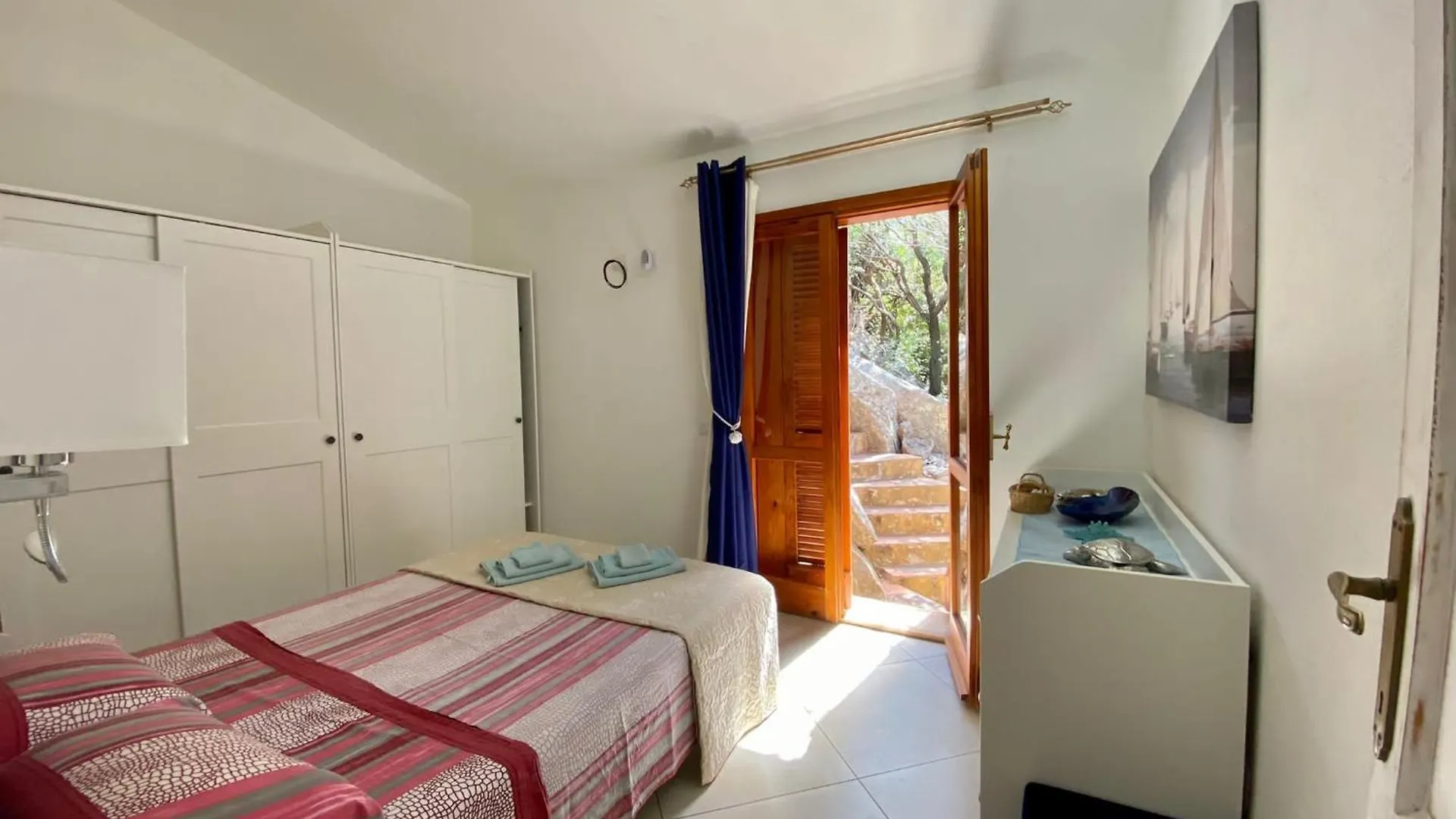 Smeralda Wave - Sea View Apartment Porto Rotondo